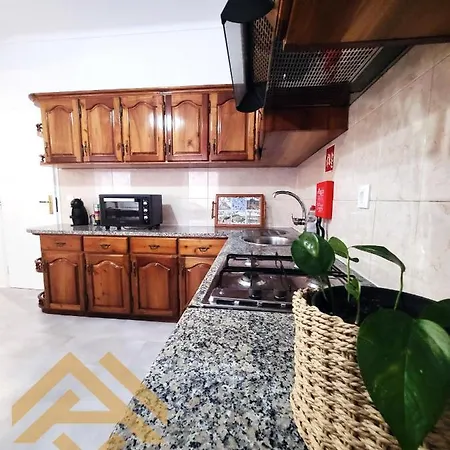 Azores Village Apartament *