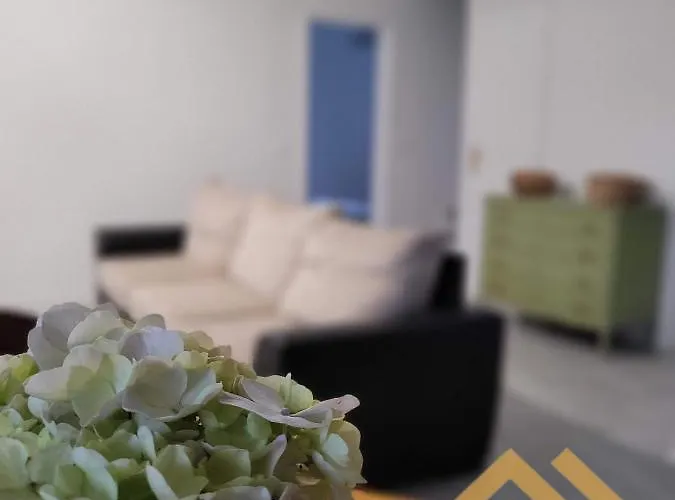 Azores Village アパート